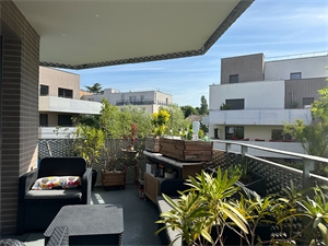 appartement à la vente -   91300  MASSY, surface 77 m2 vente appartement - APR727060